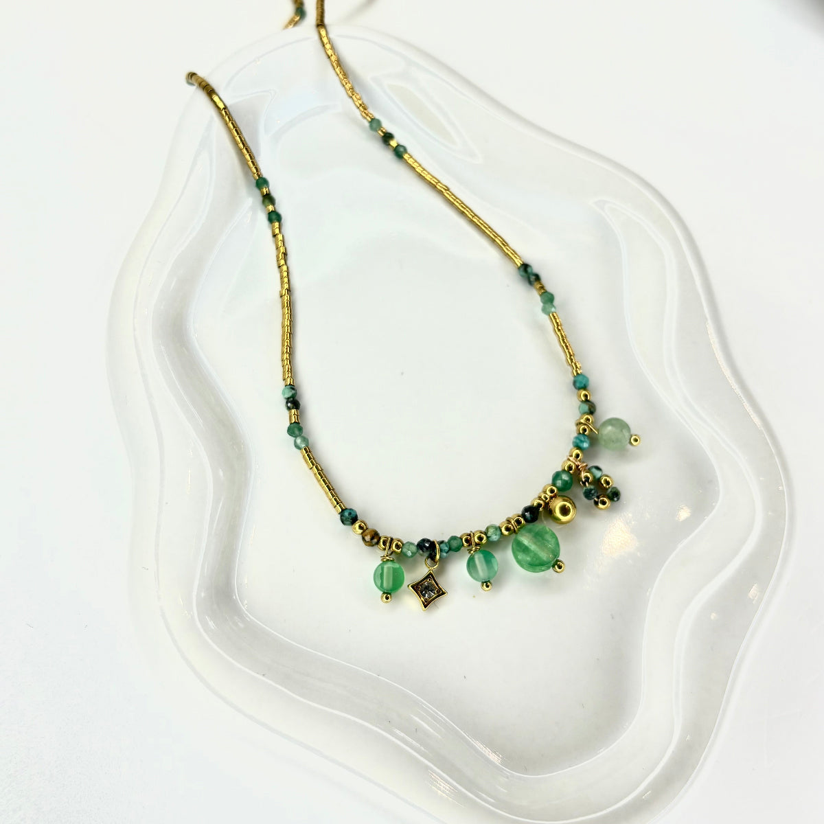 collier lupita aventrine
