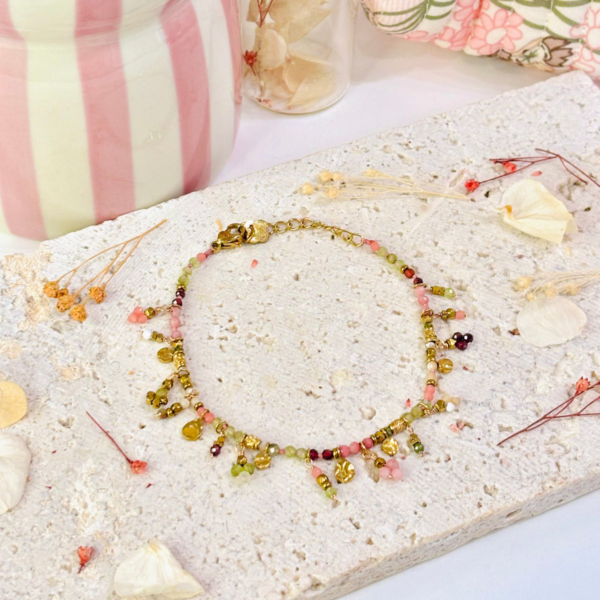 BRACELET IZIA EN PIERRES NATURELLES