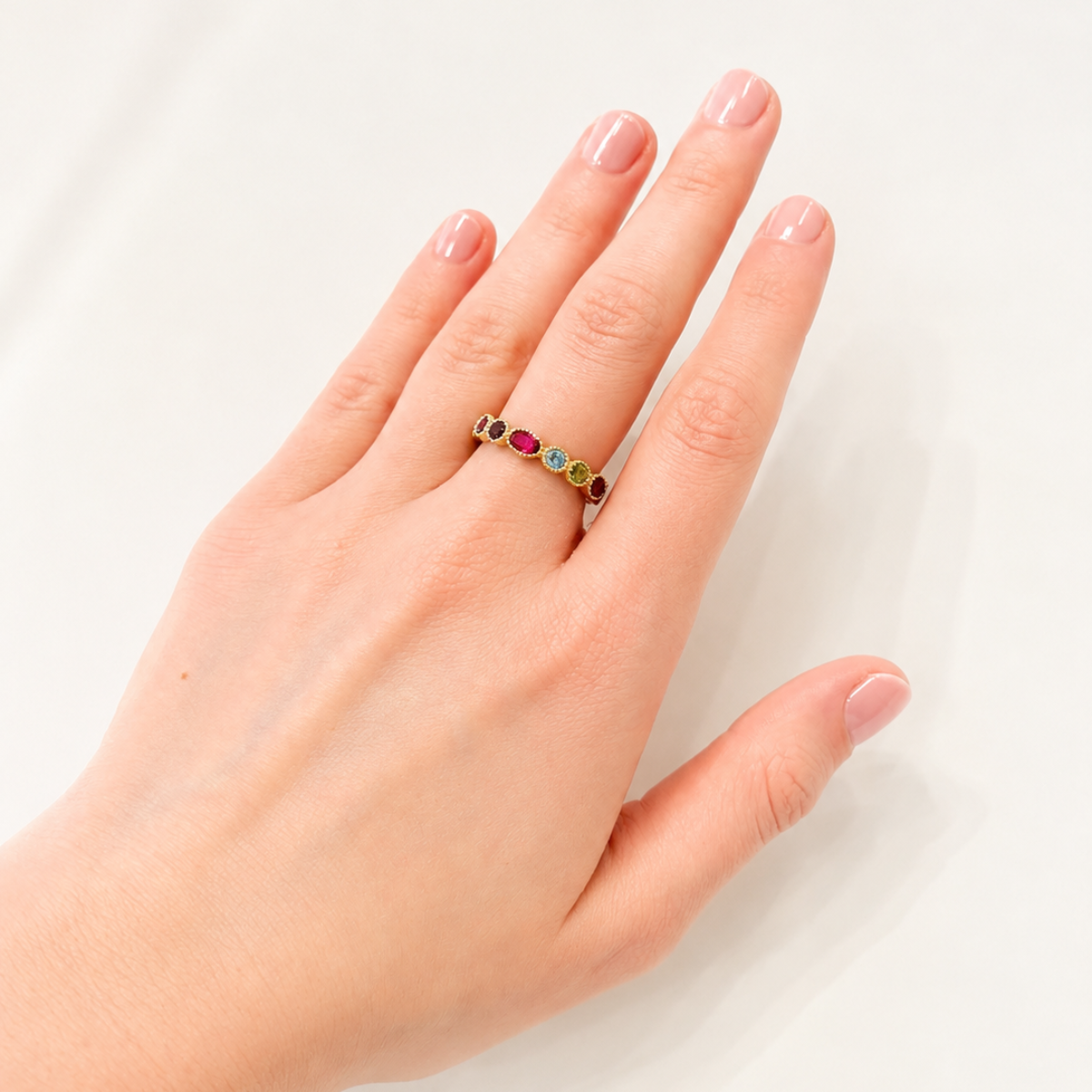 Bague plaqué or et oxydes de zirconium multicolores
Bague tendance été 