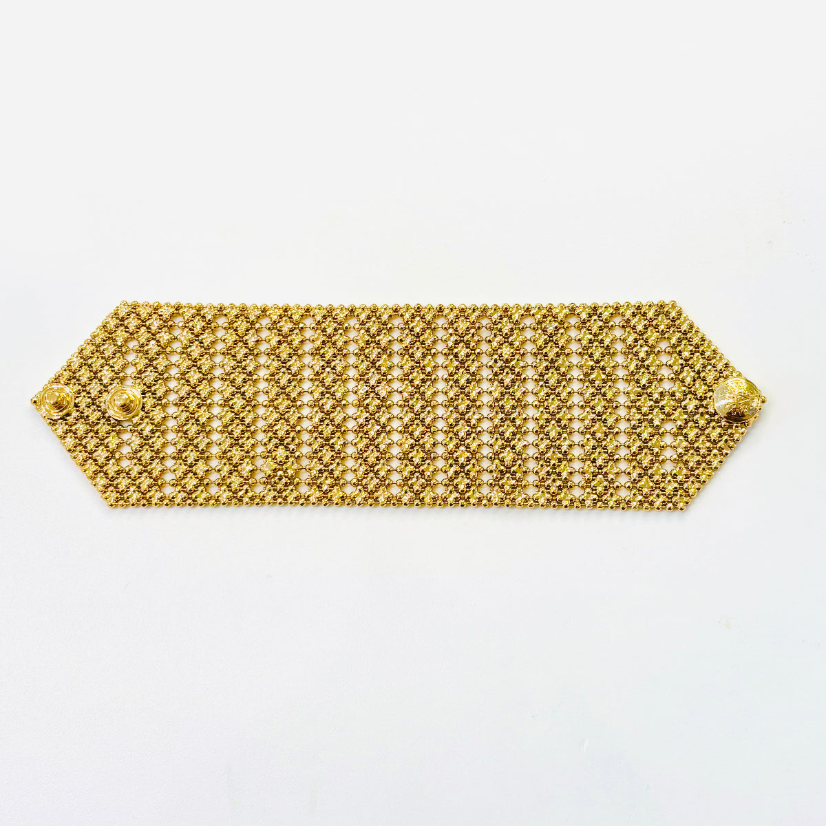 Manchette souple dorée à l'or fin 24 carats Chamiro Gas Bijoux
Bracelet Chamiro Gas Bijoux
Bracelet ajustable Chamiro
Manchette souple Xena Gas Bijoux
Manchette souple Chamiro grand modèle