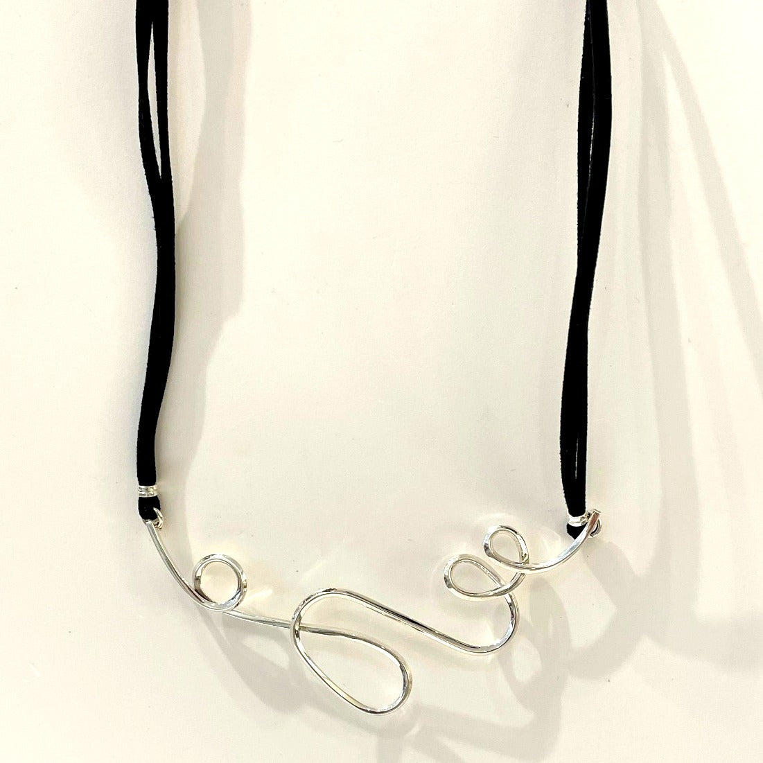 Collier ras de cou Lily argent