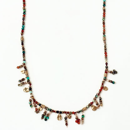 Collier Theodora en pierres naturelles Gris Bijoux 
Turquoise africaine, grenat, agate véritables
Bijou femme lithothérapie
