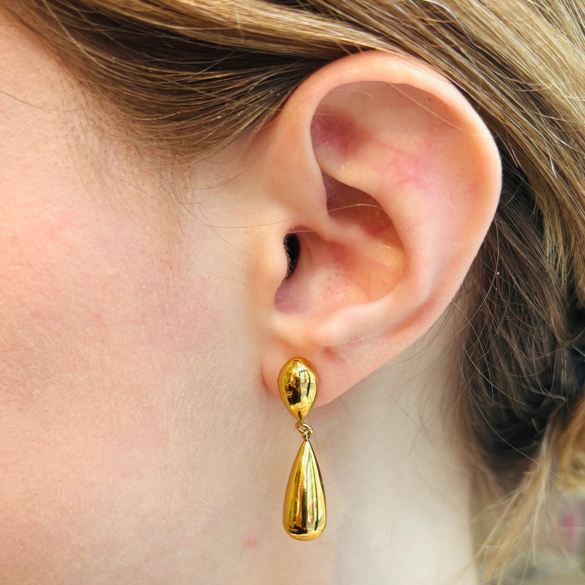 Boucles d'oreilles gouttes acier doré