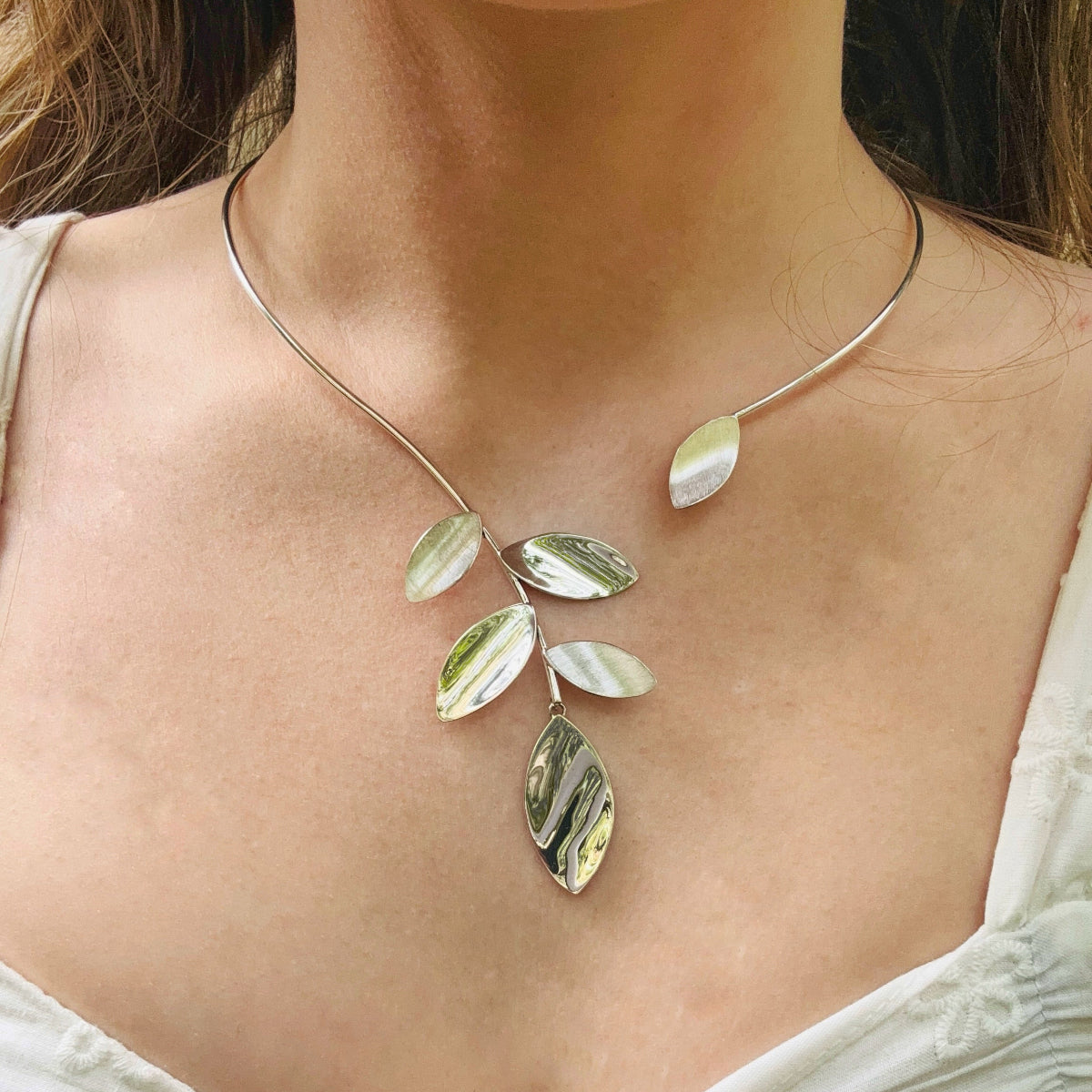 Collier torque en argent 925/1000
Obsidiana Bijoux
Fabriqué à la main au Mexique