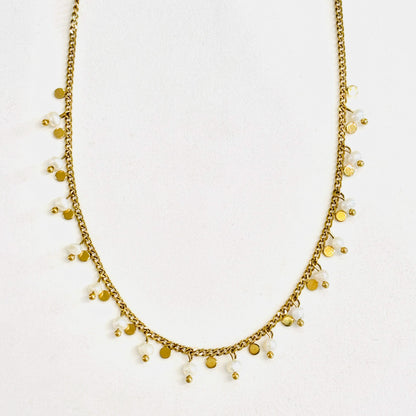 Collier Poema acier inoxydable doré pampilles rondes dorés et perles d'eau douces véritable
Collier réglable anneaux de rappel
Collier tendance
Collier accumulation 
Collier tendance été