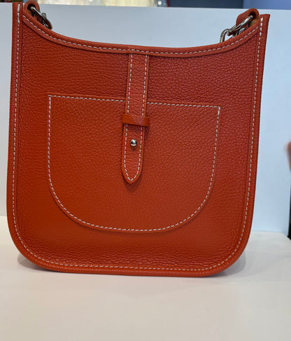 Sac à main bandoulière en cuir grainé Lola