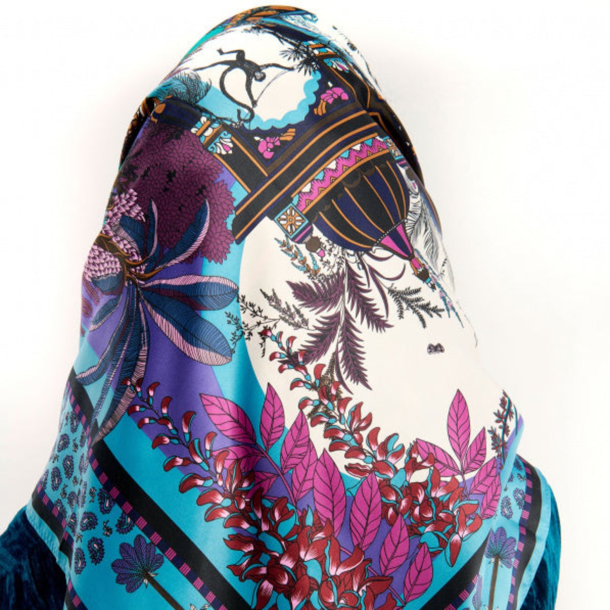 foulard medium amber palce bleu wild by hipanema