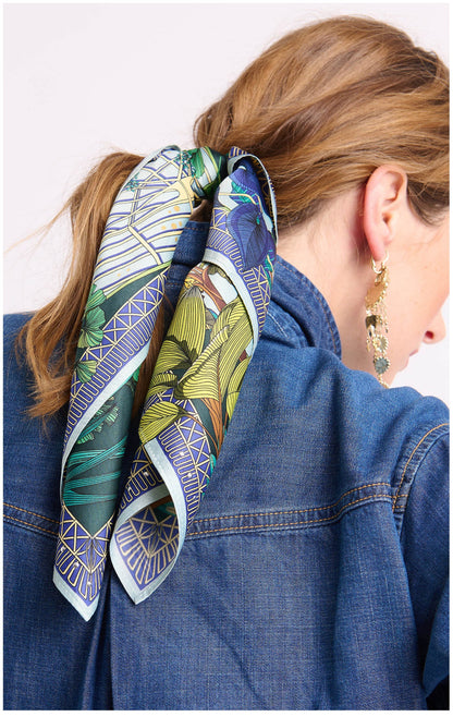 Foulard imprimé bleu Wild by Hipanema
Foulard jardin d'hiver bleu mini Wild by Hipanema
55x55cm 
Collection Hiver 2026 Wild by Hipanema
Boutique foulards Wild by Hipanema Paris 
Foulards Wild Paris 16